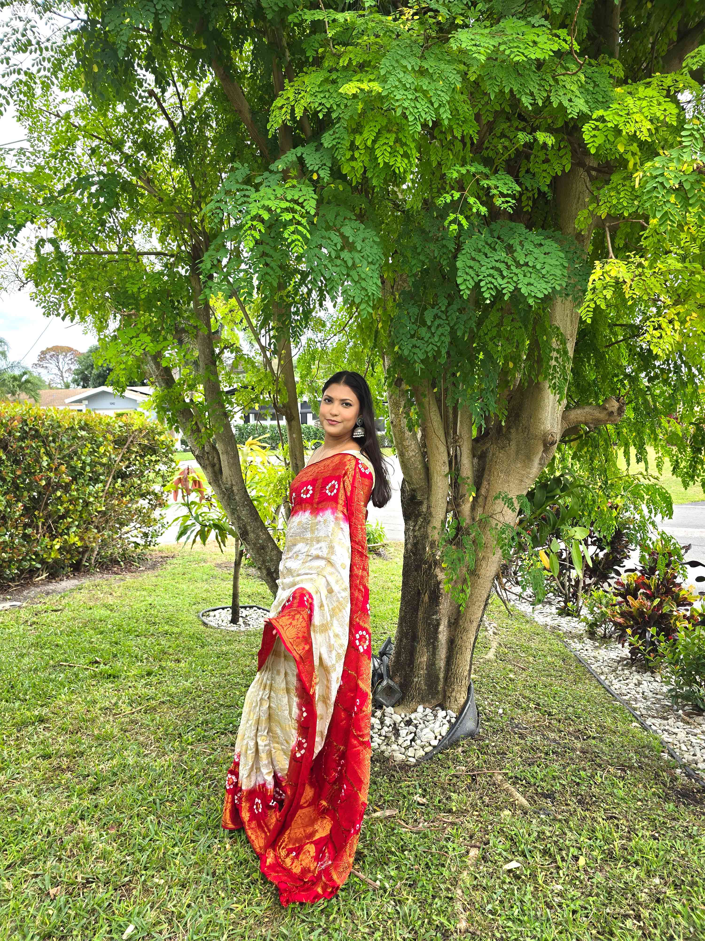 Simple Bandhani Chunri Sarees